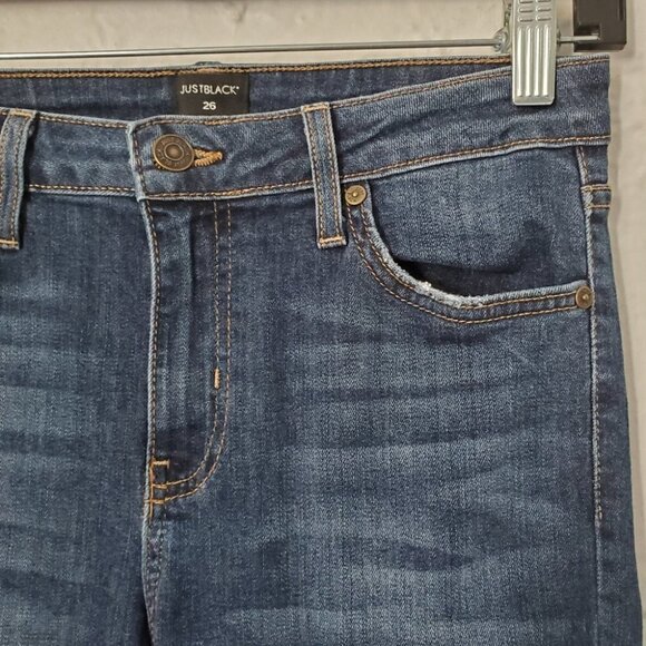 Just Black DISTRESSED RIPPED FRAY HEM JEAN - Picture 3 of 5